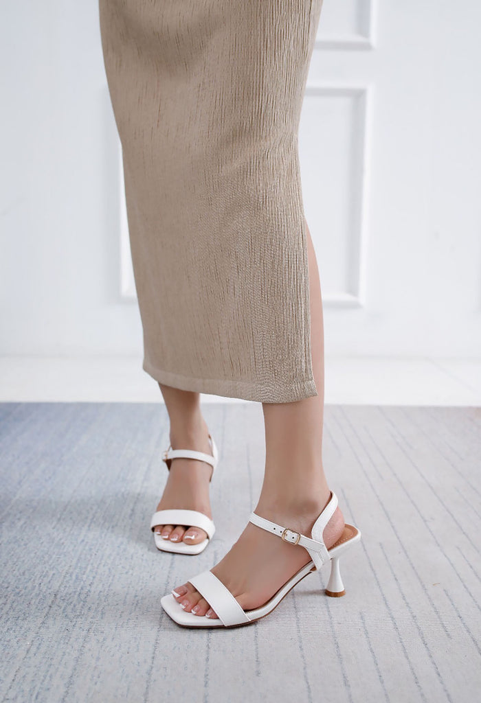 White / 35