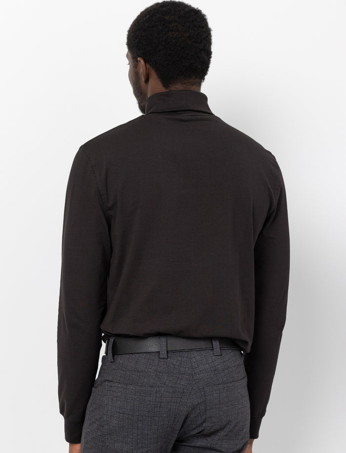 T-shirt à col roulé