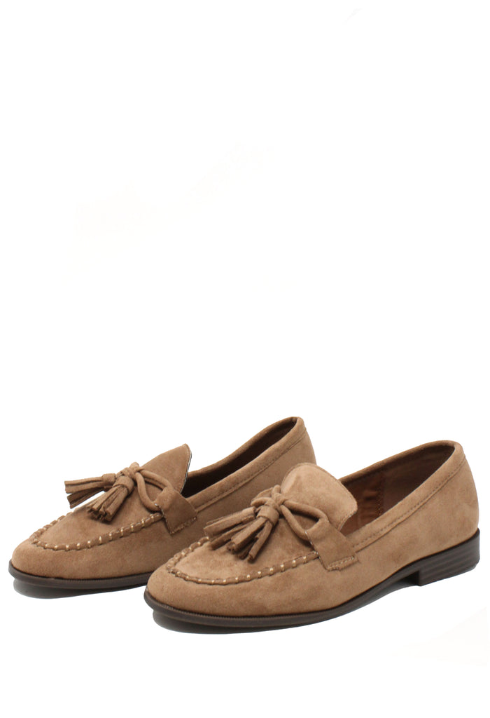 Tassel and Bow Loafer