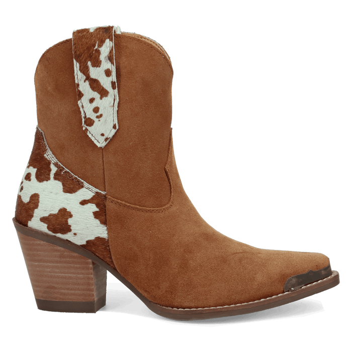 PRODUCT SHOT TEXAS CHARM SUEDE LEATHER BOOTIE AT 90 DEGREE INSIDE ANGLE