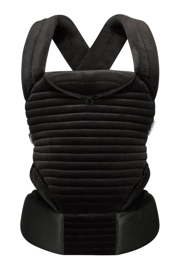 bumpsuits armadillo baby carrier front view in black velvet