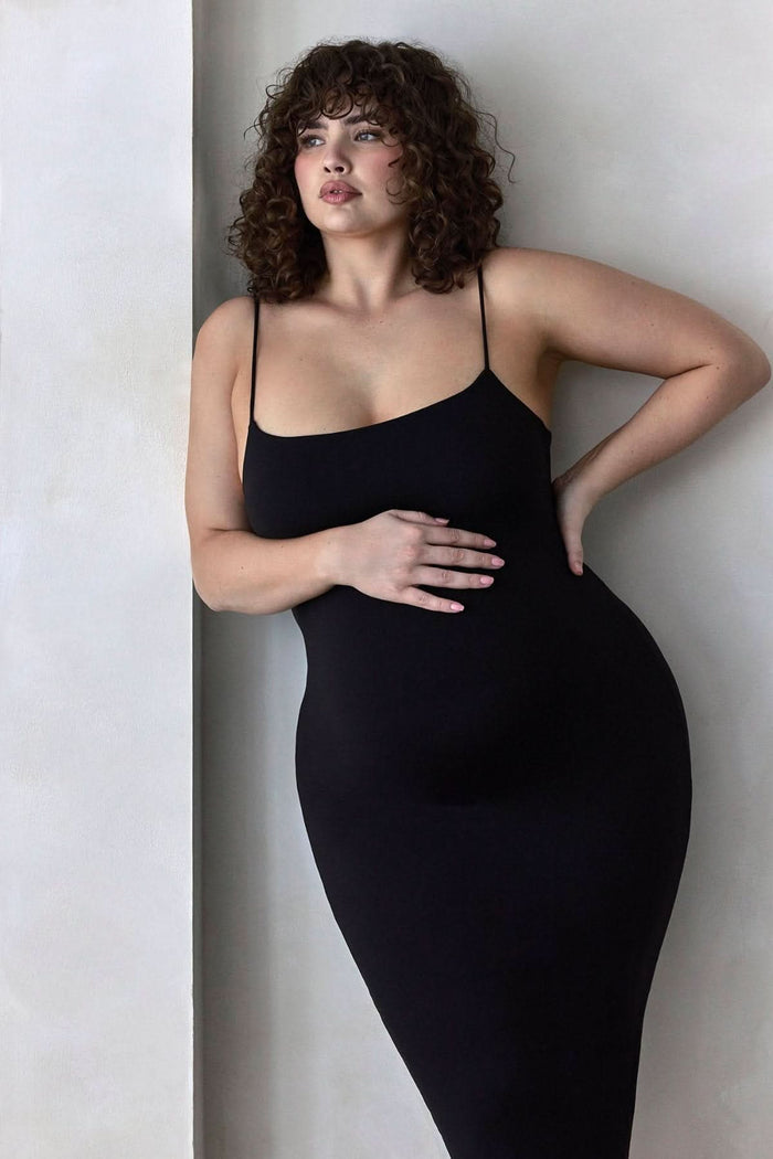 Bumpsuit Maternity The Brigitte Midi Dress in Black
