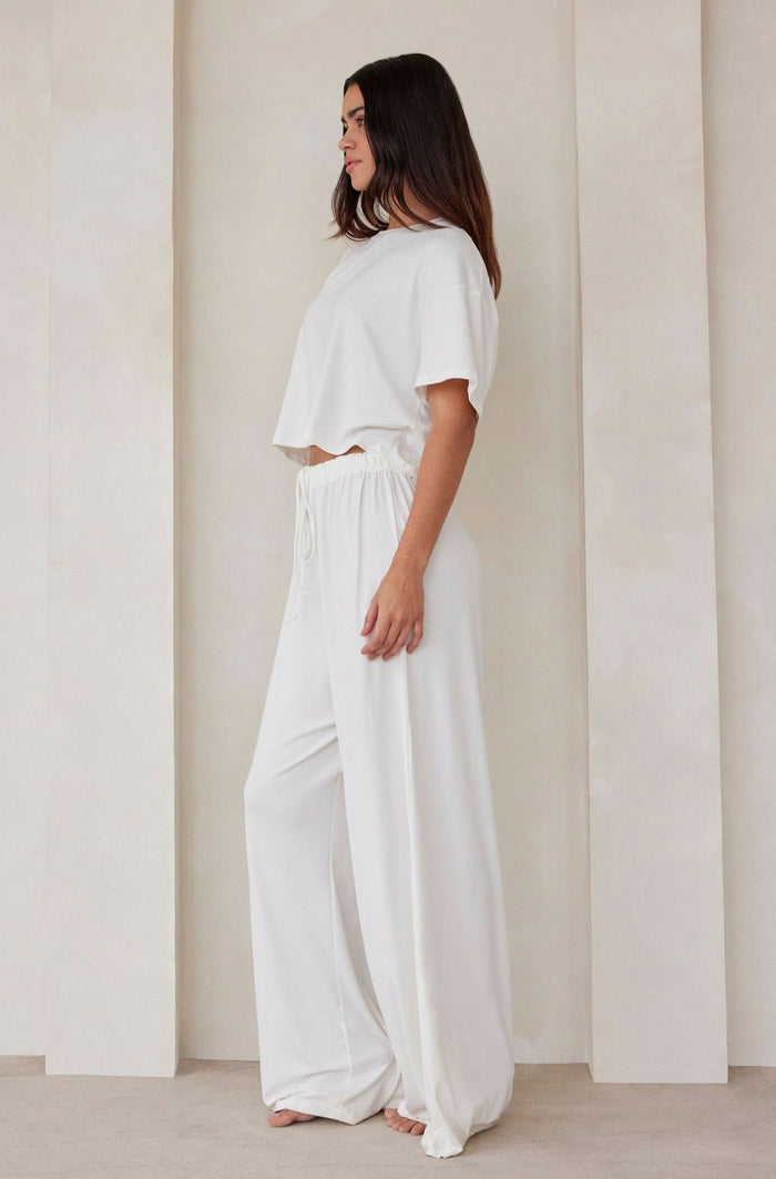 Bumpsuit Maternity Loungewear The Cloud Slim Drawstring Pant in Ivory