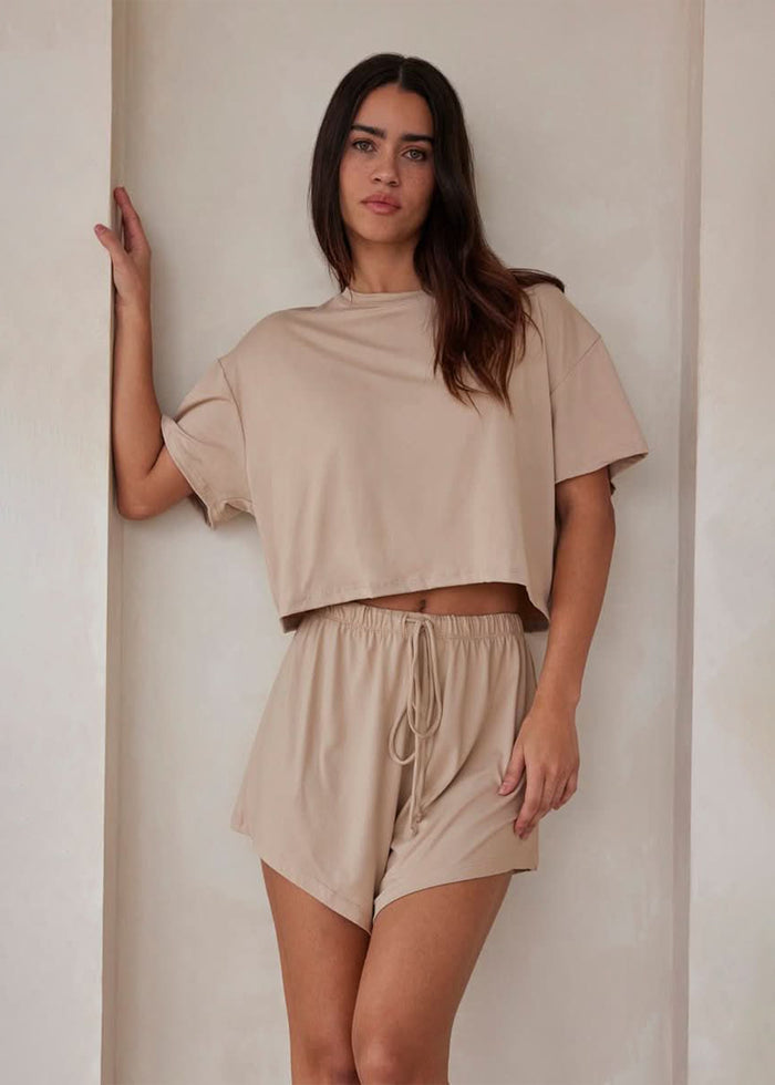 the cloud loungewear short in oat