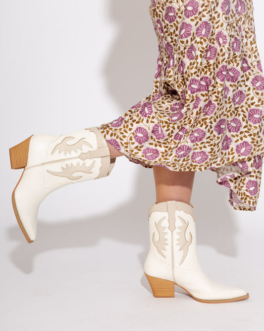 The Houston White Layered Western Boot