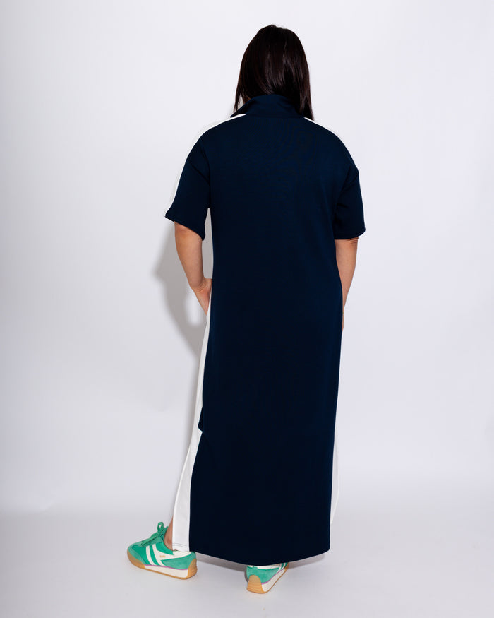 Timeless Contrast Trim Maxi Dress