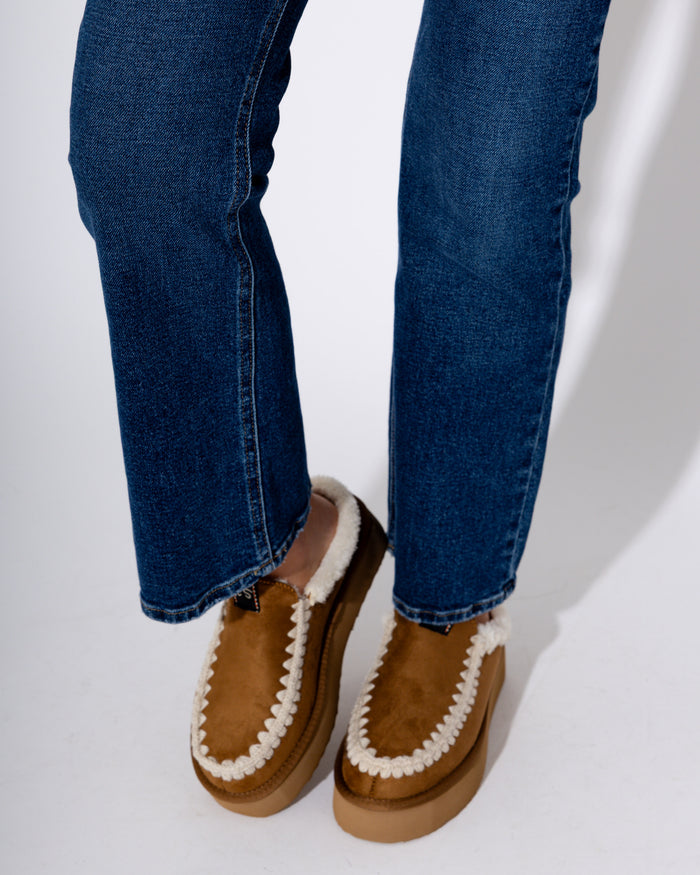 Trinity Shoe in Camel
