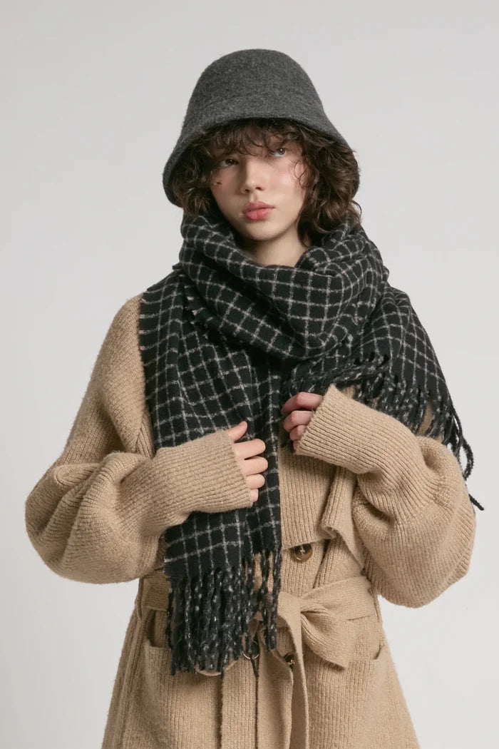 WIndow Pane Scarf