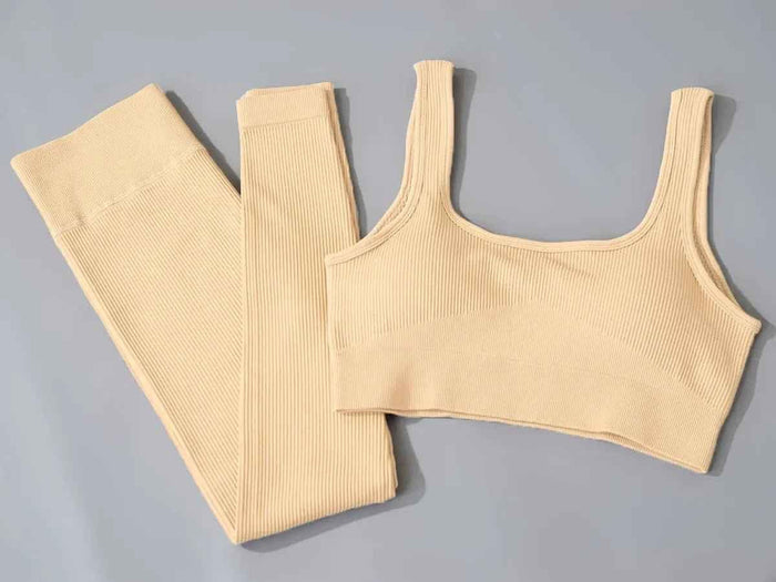 Women workout pant & yoga clothing, and home wear clothes. Activewear seamless yoga gym fitness set