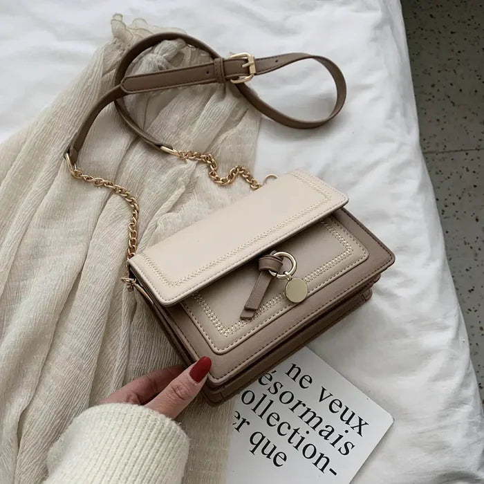 Women's Fashionable Crossbody Bag - Trendy Square Style