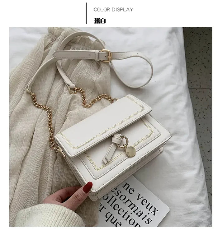 Women's Fashionable Crossbody Bag - Trendy Square Style