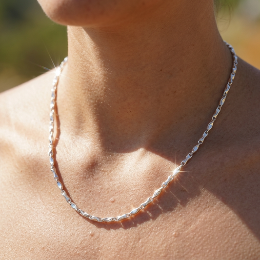 Women's Geometric Ingot Chain Necklace – Silver Plated Retro Style
