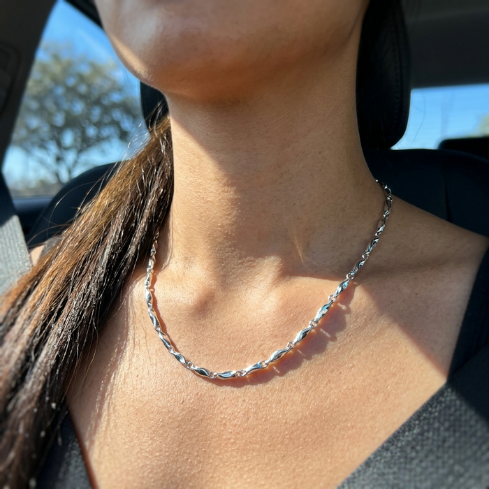 Women's Geometric Ingot Chain Necklace – Silver Plated Retro Style