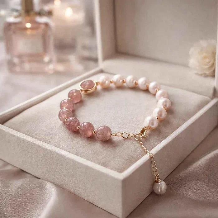 Women's Natural Pearl Heart Bracelet – Adjustable Elastic Strawberry Crystal Beaded Bracelet