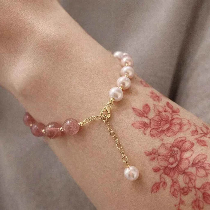 Women's Natural Pearl Heart Bracelet – Adjustable Elastic Strawberry Crystal Beaded Bracelet