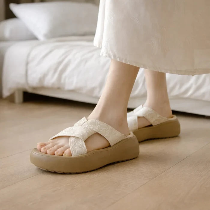 Women's Thick Sole Platform Sandals – Soft One-Strap Beach & Commuter Slippers, EU 34–41, 2 Colors
