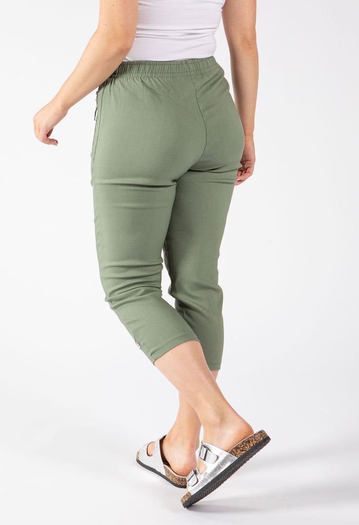 Zip Pocket Capri Trousers